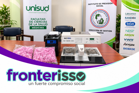 La donación busca fortalecer la capacidad del Servicio de Anatomía Patológica del Hospital Central del Instituto de Previsión Social y contribuir a la mejora continua de los servicios de salud destinados a los asegurados. (Foto: Asesoría de Prensa de Universidad Sudamericana). 
