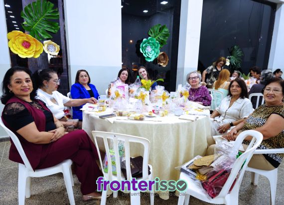 Como toda entidad civil sin fines de lucro, la “Asociación de Artesanos sin Frontera” tiene el respaldo de fronterisso.com y de este cronista para cualquier evento con fines benéficos.